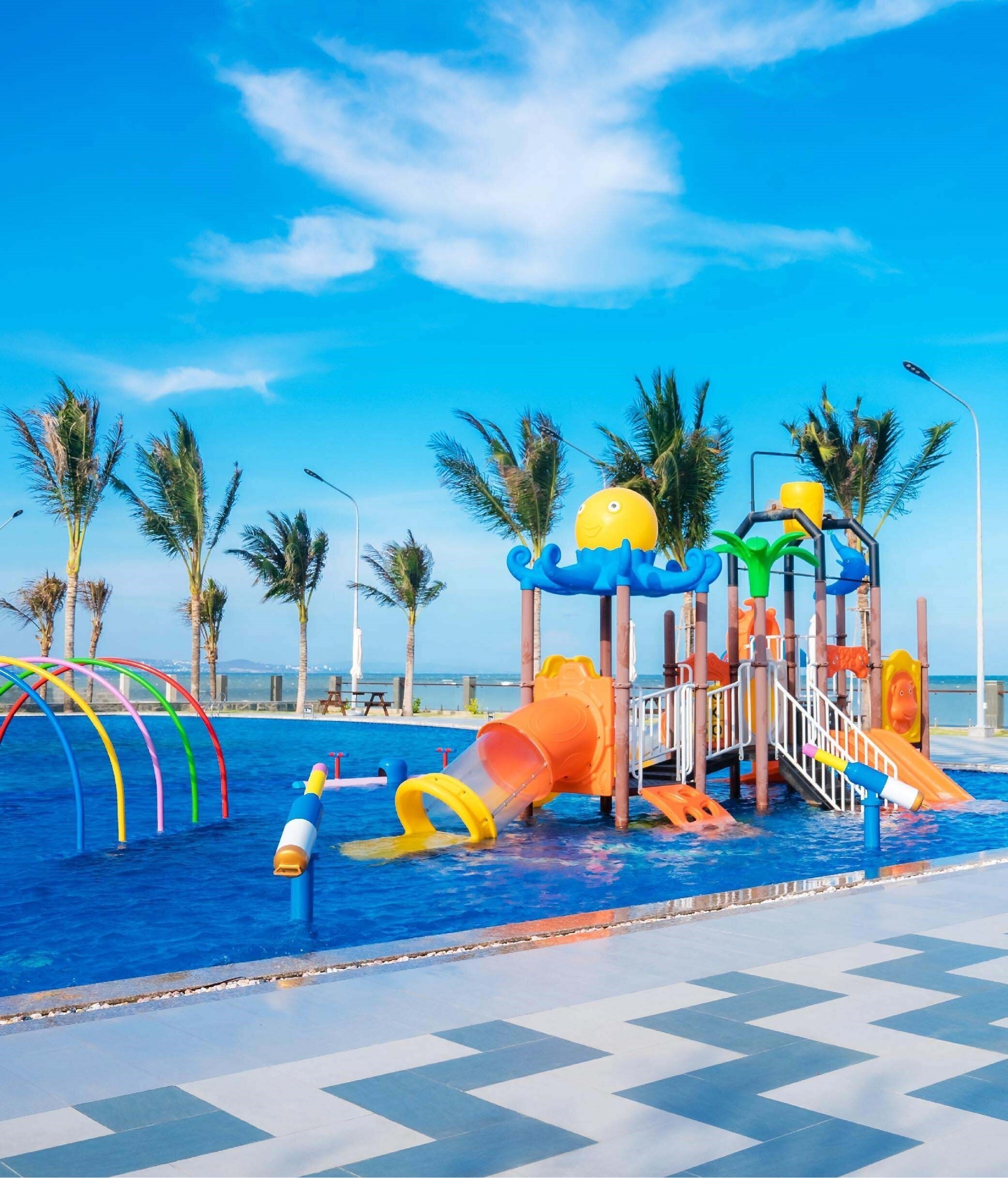 Фото Blooming Lotus Resort 4*