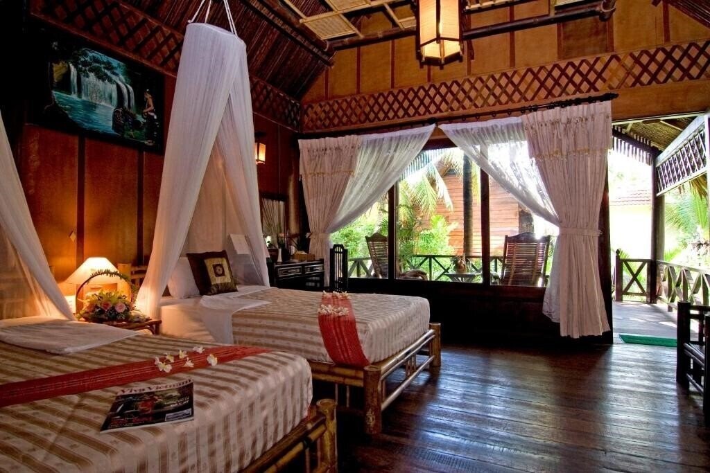 Отель Ocean Star Resort 4*