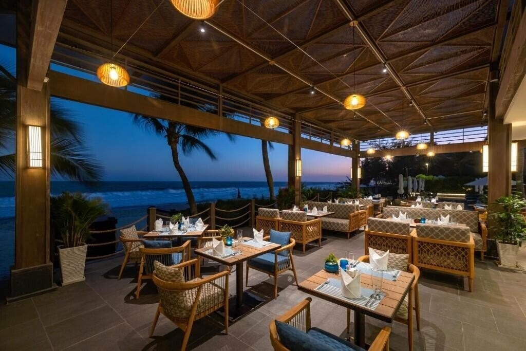 Картинка Anantara Mui Ne Resort 5*