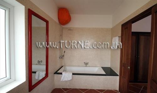 Изображение Full Moon Village 3*