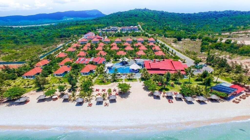 Отель Mercure Phu Quoc 4*