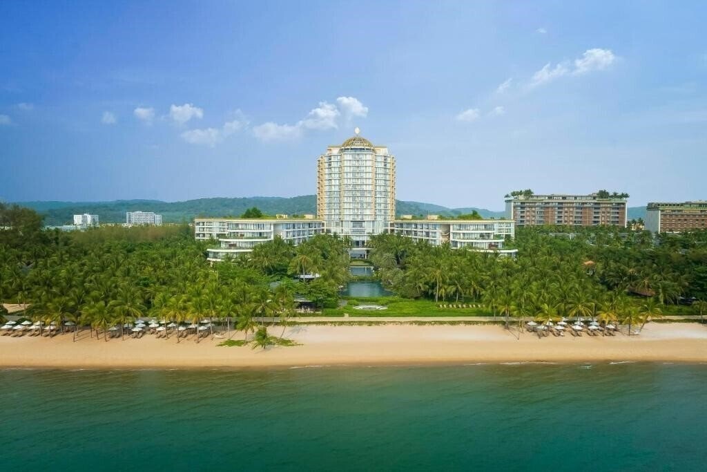 Отель Intercontinental Phu Quoc 5*