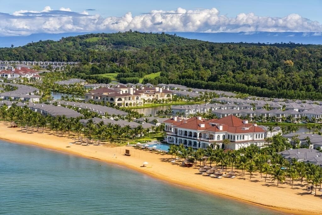 Отель Vinpearl Discovery 3 Phu Quoc 5*