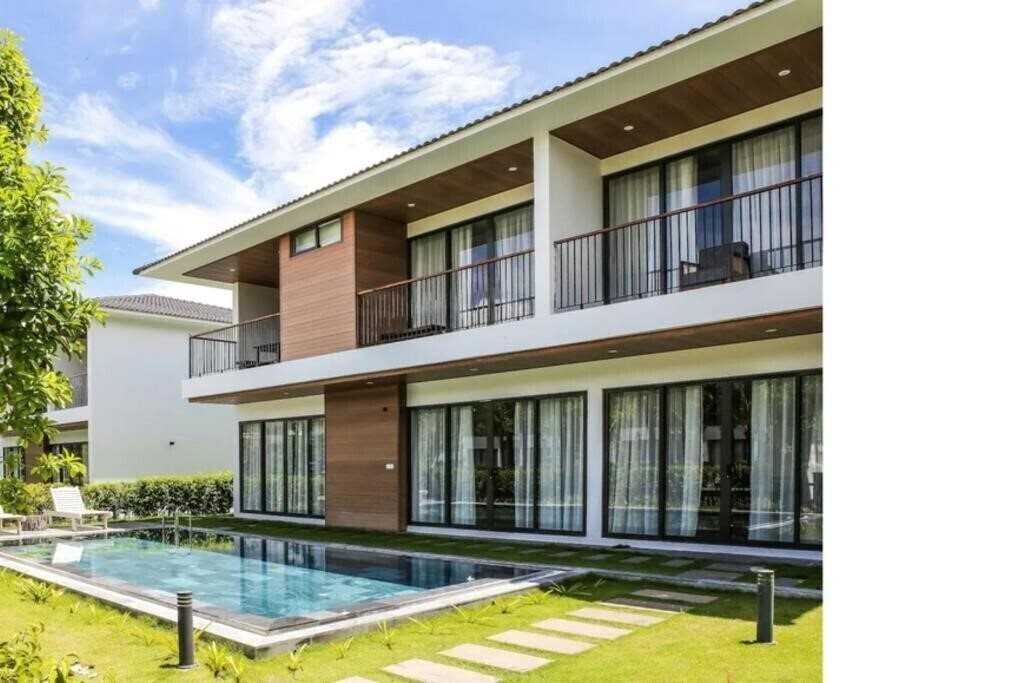 Отель M Villas 5*