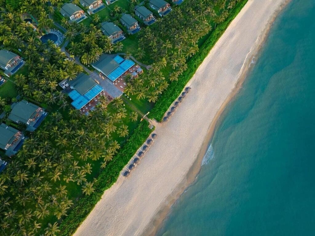 Фотография Movenpick Resort Cam Ranh 5*