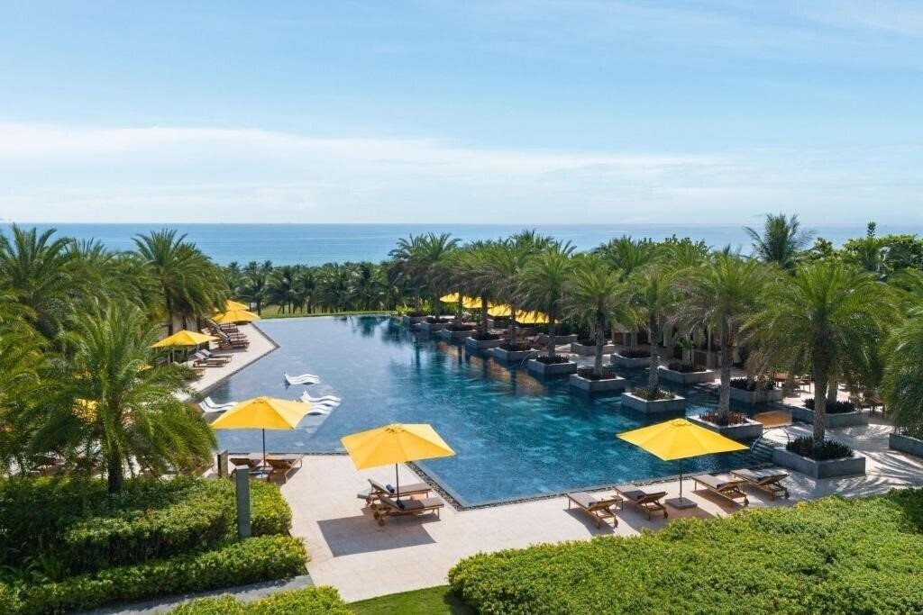 Отель The Westin Resort & SPA Cam Ranh 5*