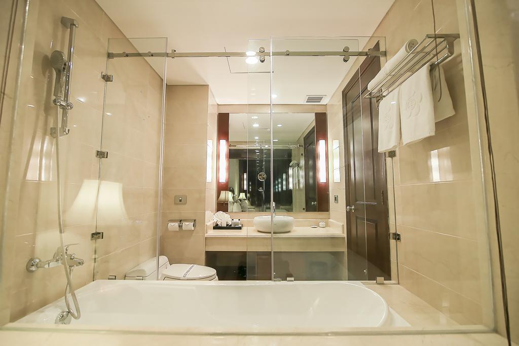 Фотография Saigon Ha Long 4*