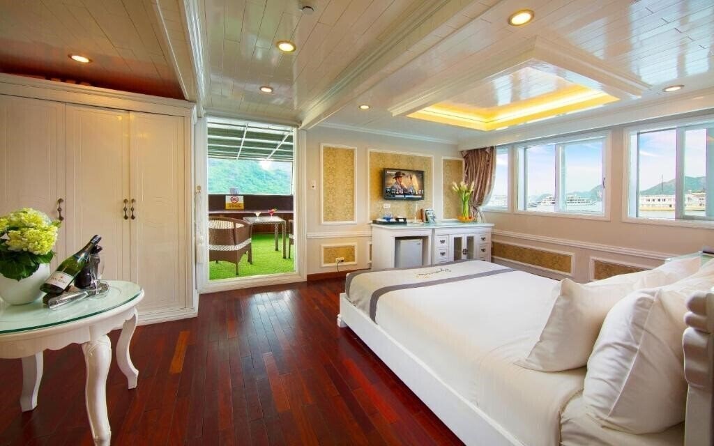Изображение Signature Halong Cruise 5*