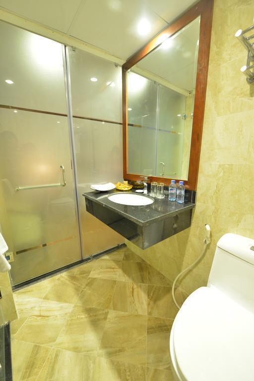 Фото May De Ville Old Quarter 3*