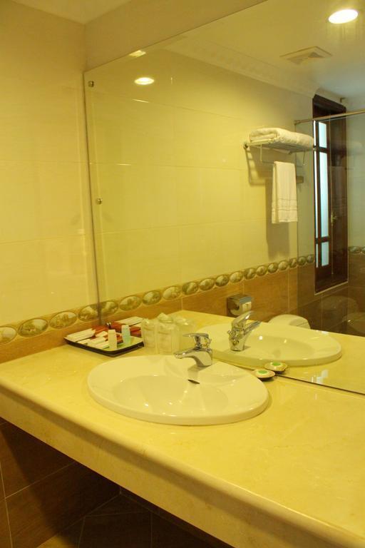 Фотография Legacy Hotel Hanoi (ex. Hanoi Legacy Hang Bac) 3*