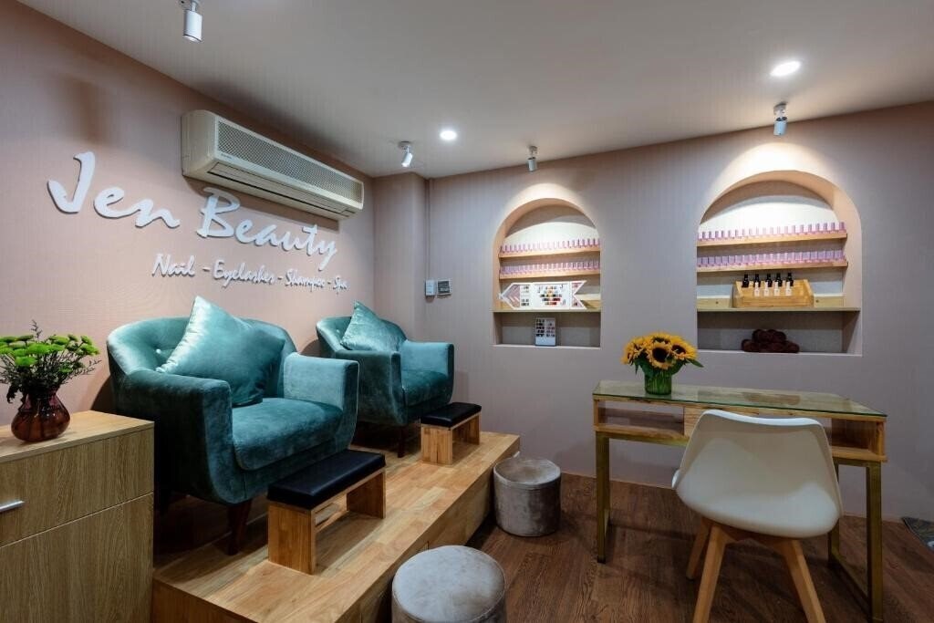 Картинка Skylark Hotel 3*