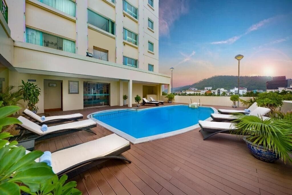 Картинка Mithrin Hotel Halong 4*