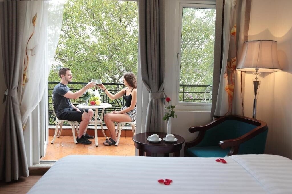 Изображение Charming 2 Hotel 3*