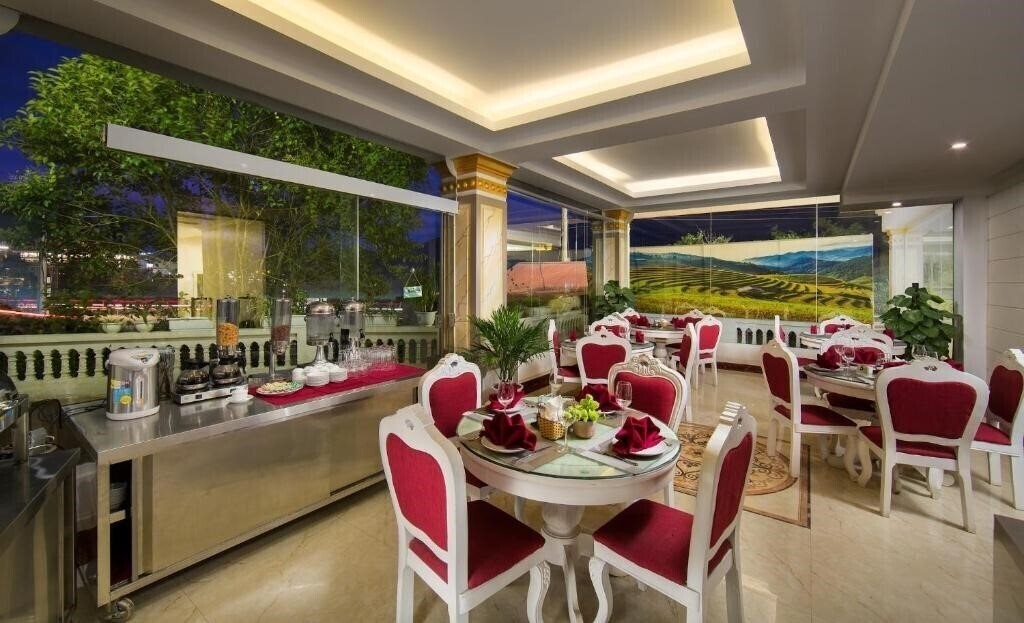 Отель Praha Hotel Sapa 3*