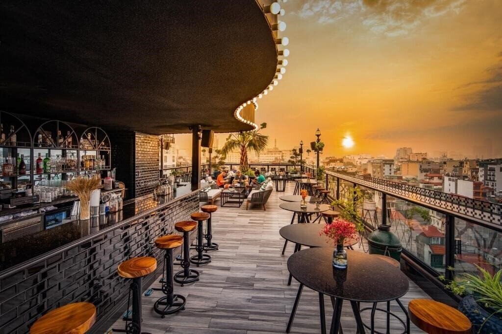 Отель Solaria Hanoi Hotel 4*