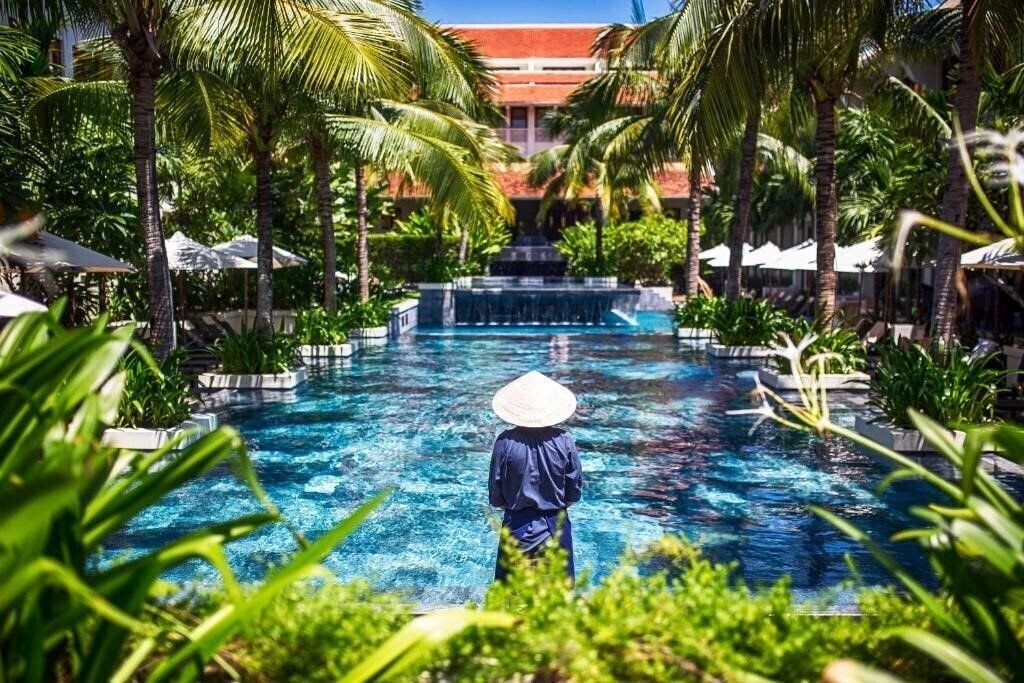 Отель Almanity Hoi An Resort & SPA 5*