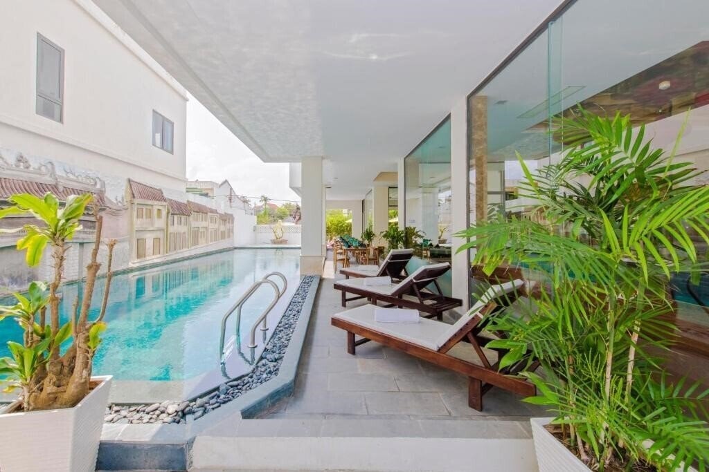 Фото Ally Beach Boutique Hotel Hoian 4*