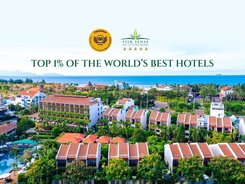 Отель Silk Sense Hoi An River Resort 3*