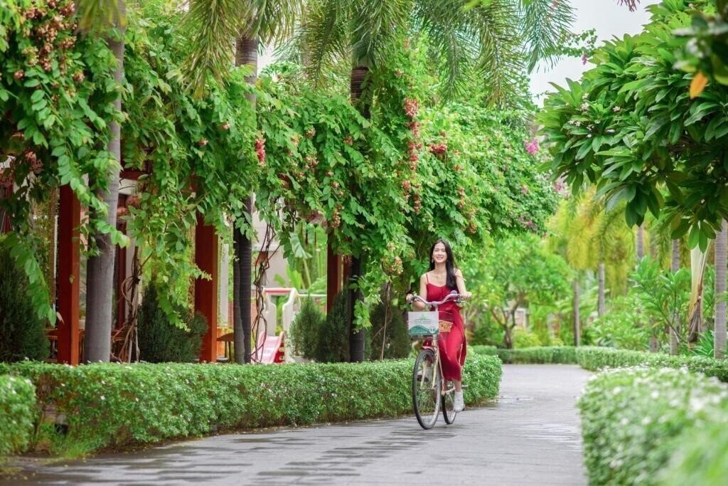 Картинка Silk Sense Hoi An River Resort 3*