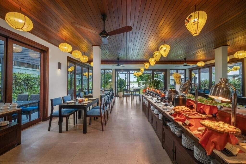 Картинка Emerald Hoi An Riverside Resort 4*