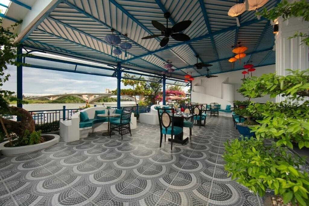 Фото Silk River Hoi An Hotel & SPA 4*