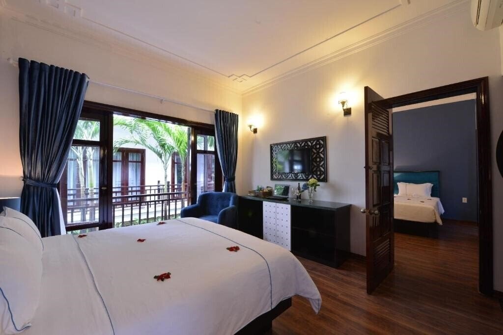Изображение TTC Hotel Hoi An (ex. Hoi An Emerald Waters Hotel & SPA) 3*