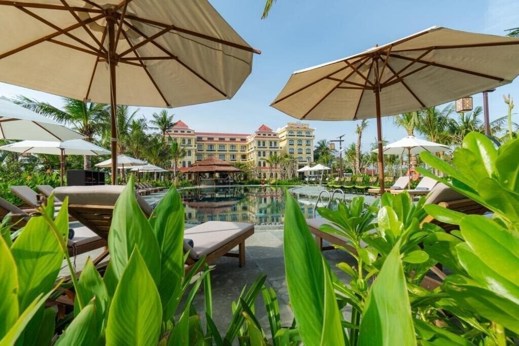 Фото Nesta Hoian Resort & SPA 5*
