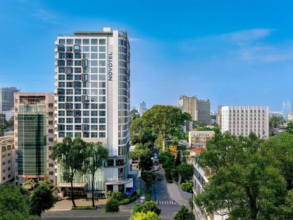 Отель Novotel Saigon Centre 4*