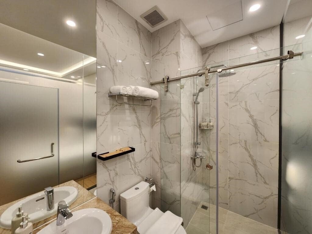 Фото Ruby Hotel 2*