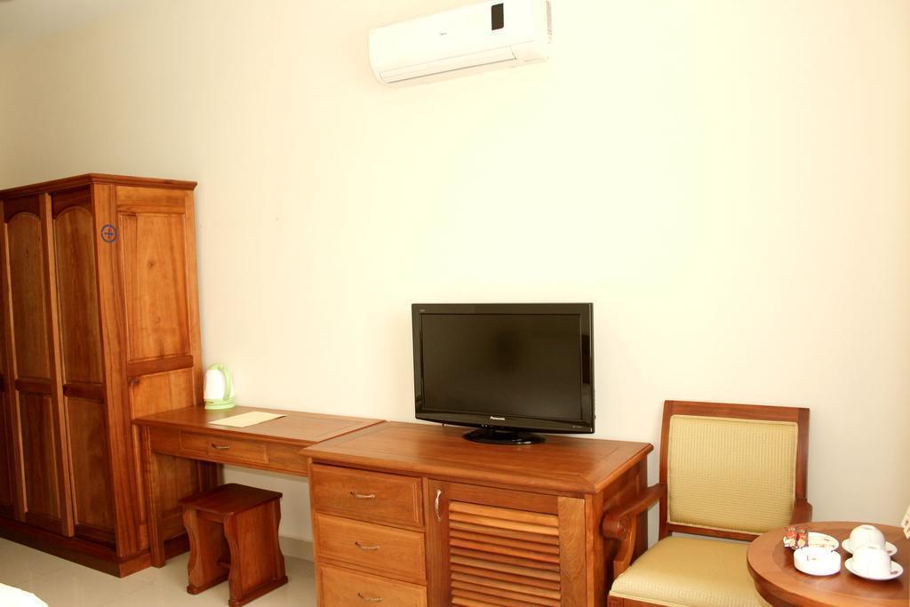 Изображение Tan Son Nhat 3*