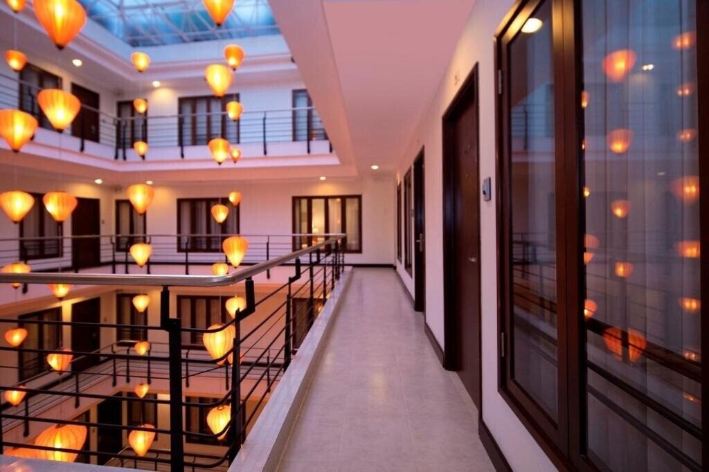Картинка Vien Dong Hotel Saigon 3*