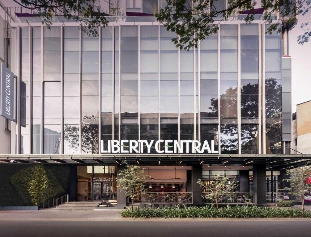 Отель Liberty Central Saigon Citypoint 4*