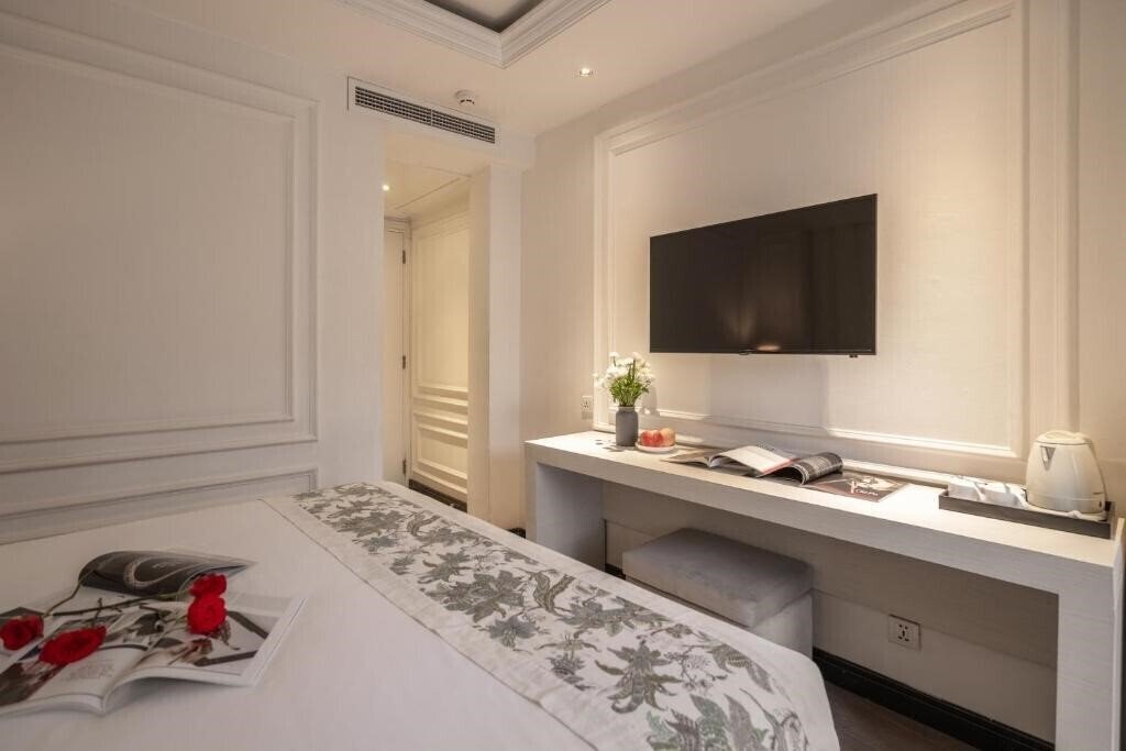 Изображение A&EM Saigon Hotel 4*