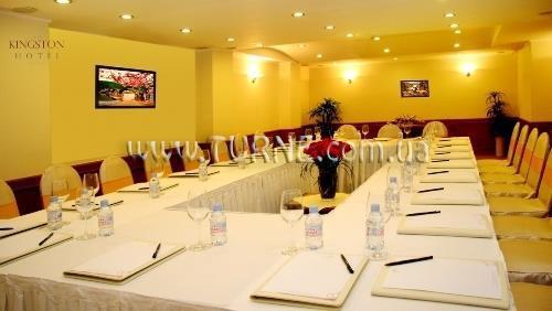 Отель Kingston 3*