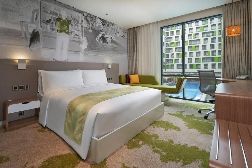 Изображение Holiday Inn & Suite Saigon Airport 5*