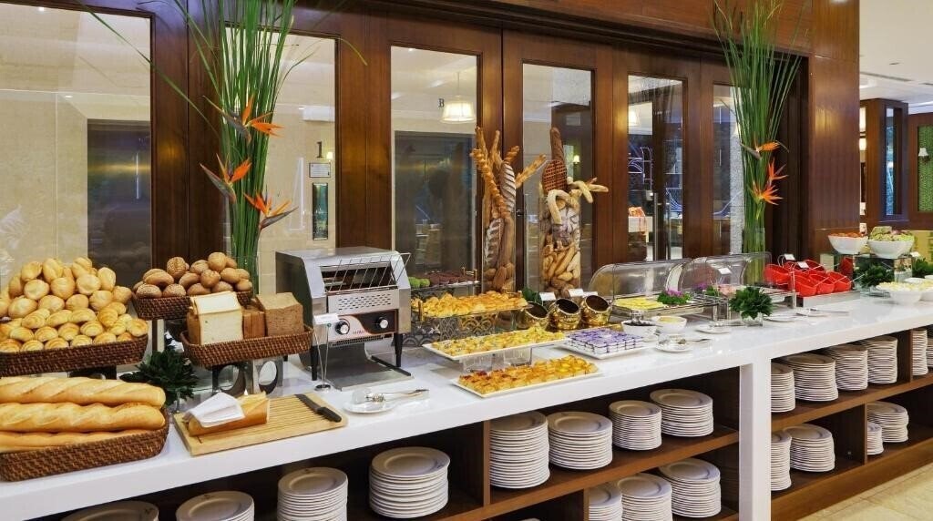 Картинка Central Palace Hotel 4*