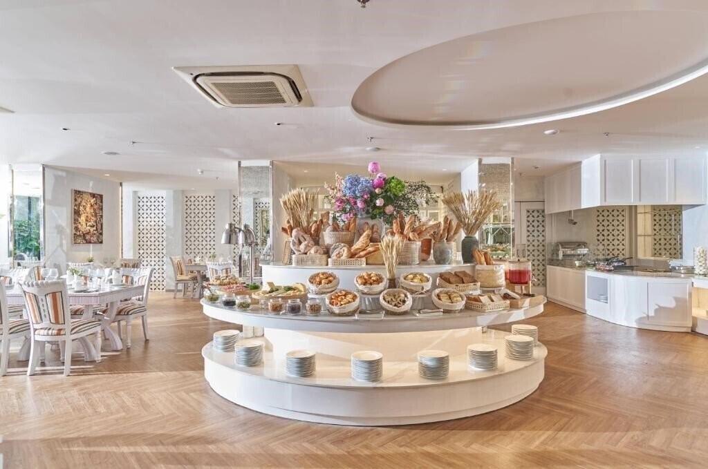 Изображение Silverland May Hotel 4*