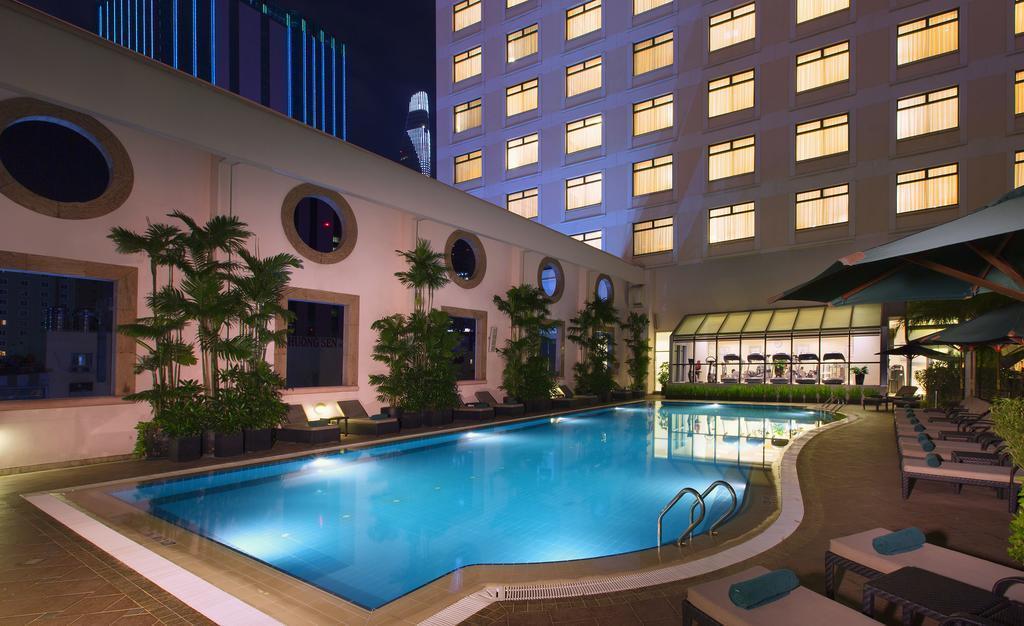 Отель Sheraton Saigon Hotel & Towers 5*
