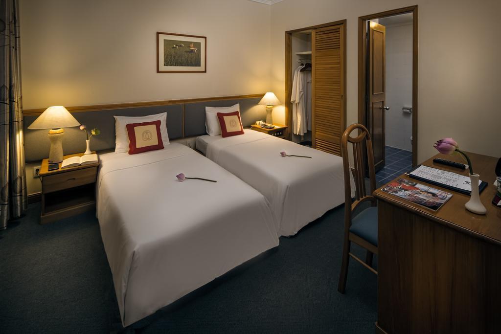 Отель Bong Sen Annex 2*