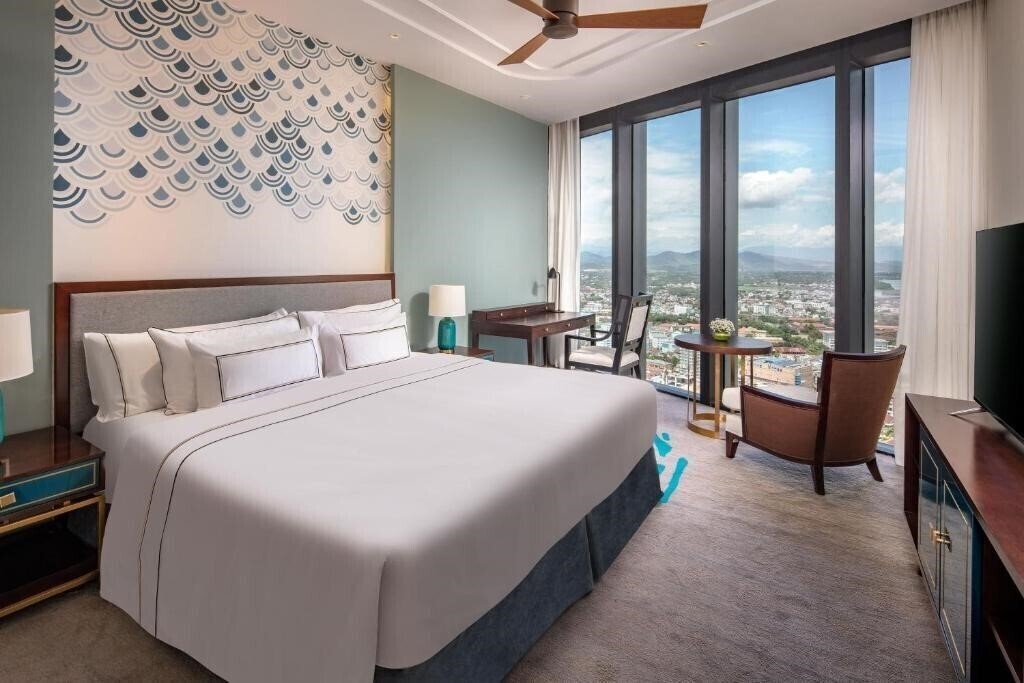 Картинка Melia Vinpearl Hue 5*