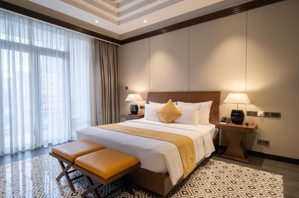 Изображение Senna Hue Hotel 5*