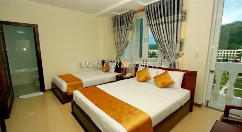 Отель Chau Loan Hotel 3*