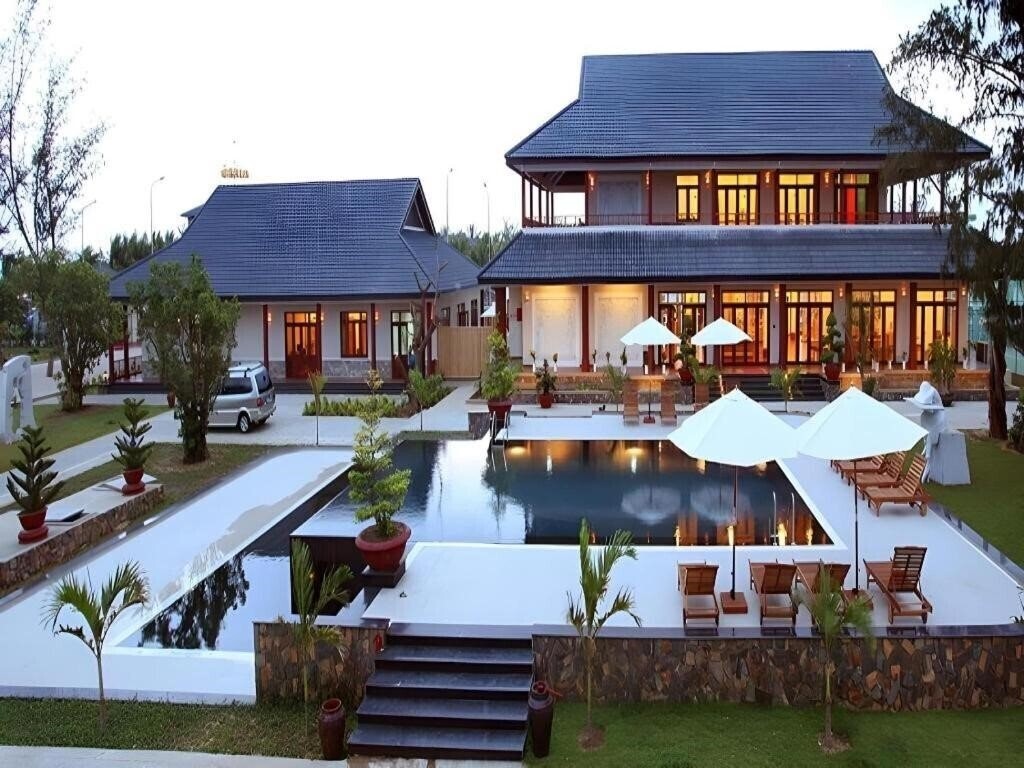 Отель Aniise Villa Resort 3*