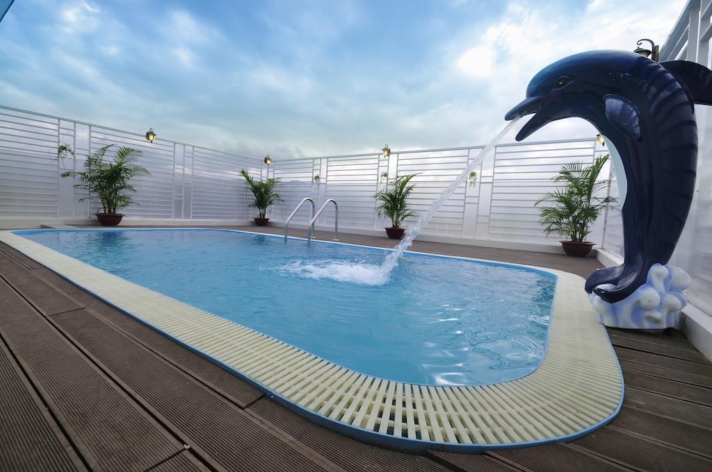 Отель Golden Beach Nha Trang Boutique Hotel 3*