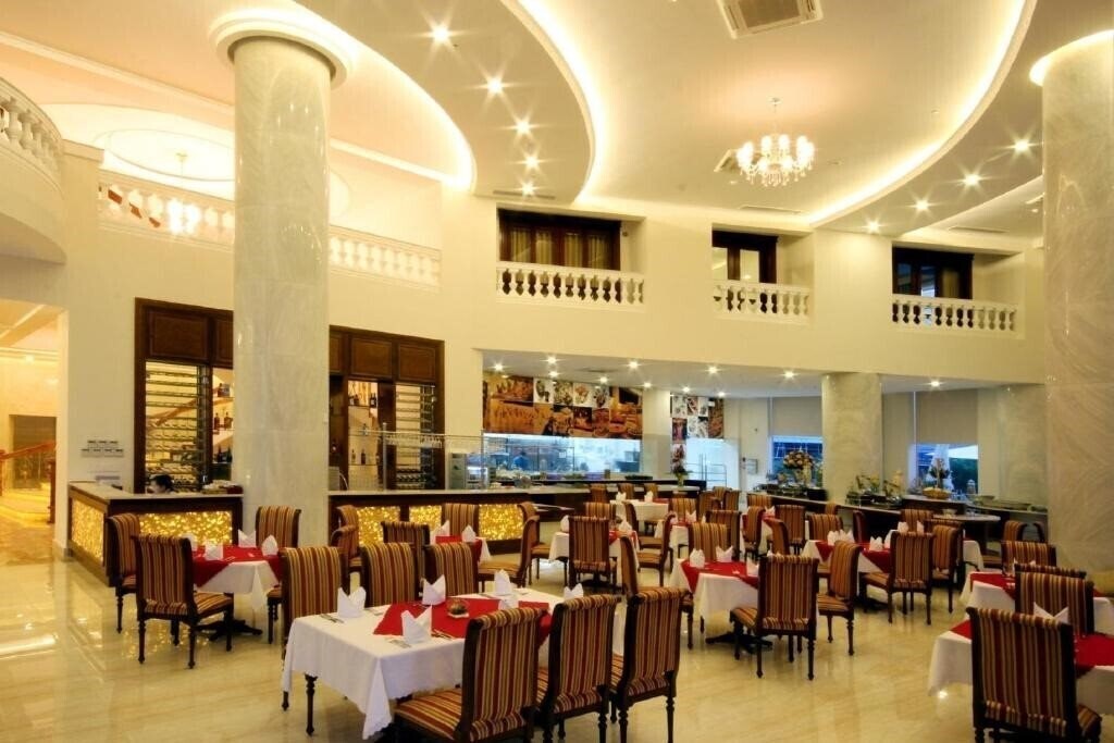 Фотография Nha Trang Palace 4*