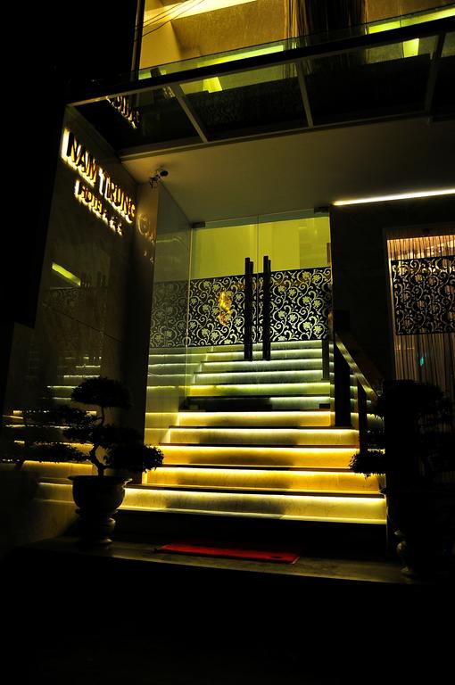 Отель Art Deluxe Hotel 3*