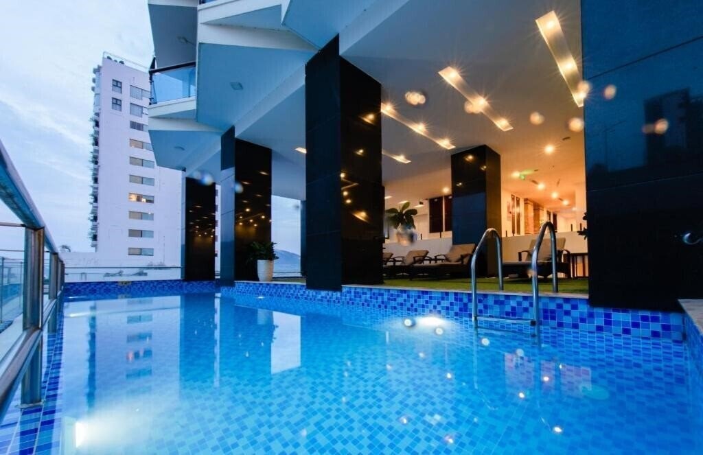 Изображение Red Sun Nha Trang Hotel 4*