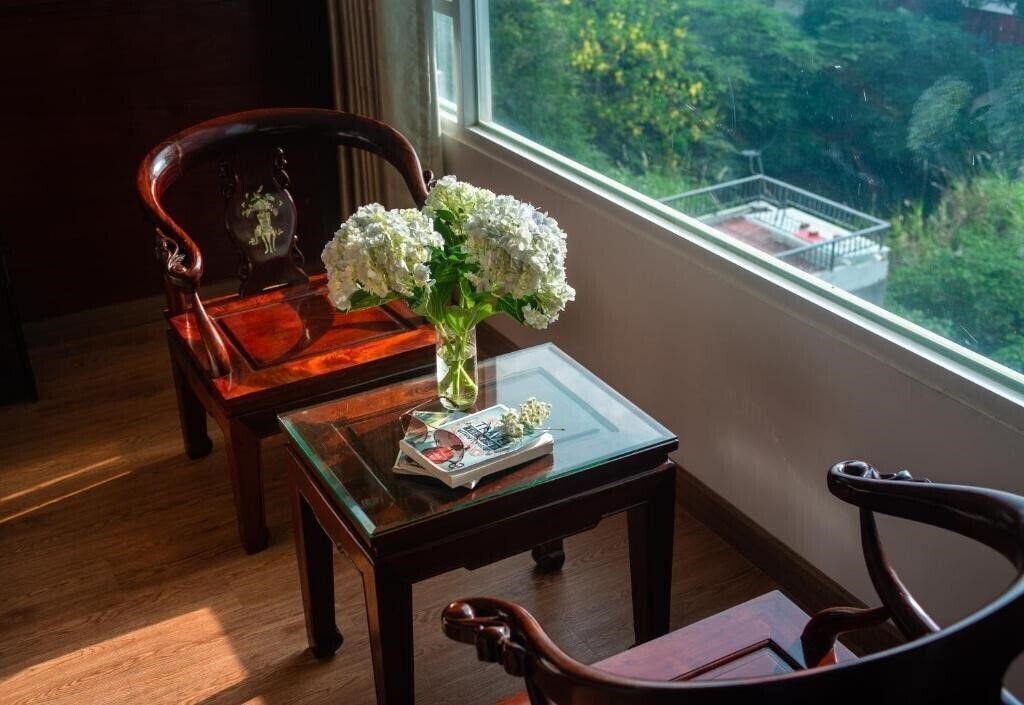 Изображение Le Soleil Hotel (ex. Le Soleil Hotel Nha Trang, Galaxy Hotel Ngan Ha, Galaxy Hotel Nha Trang) 3*