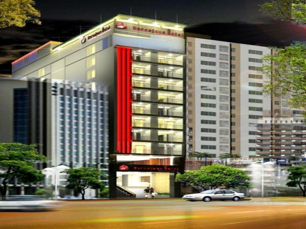 Отель Barcelona 3*