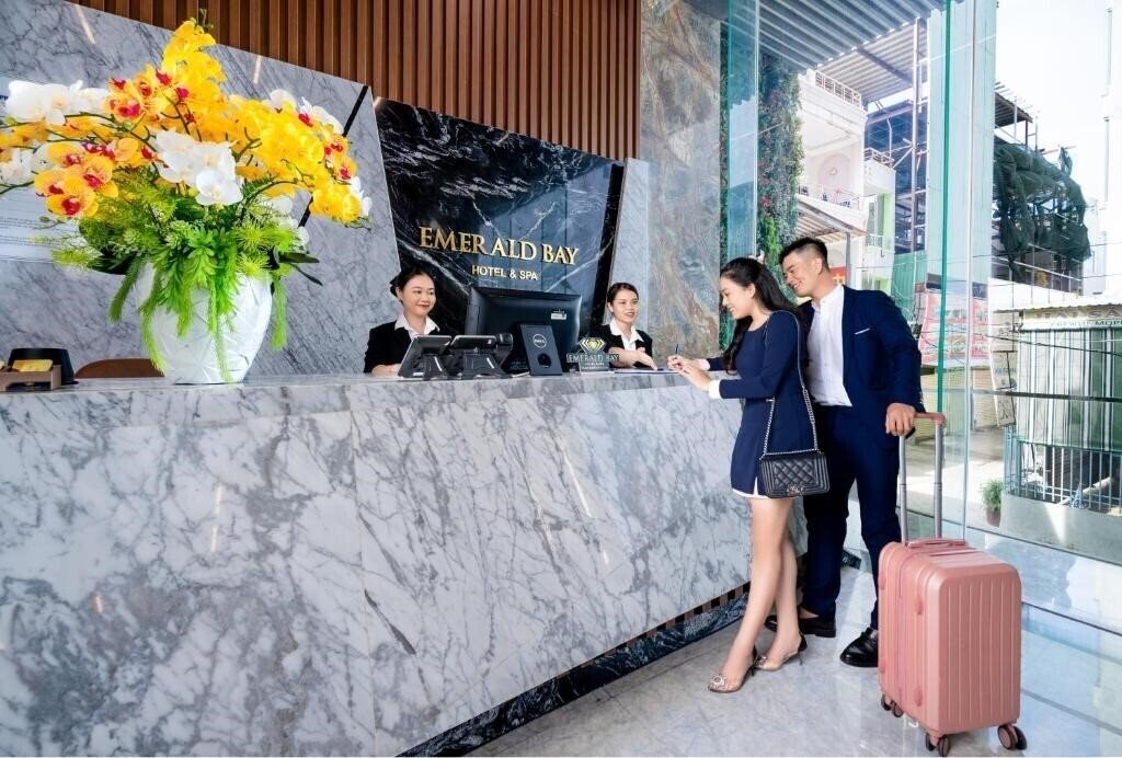 Изображение Emerald Bay Hotel & SPA 4*